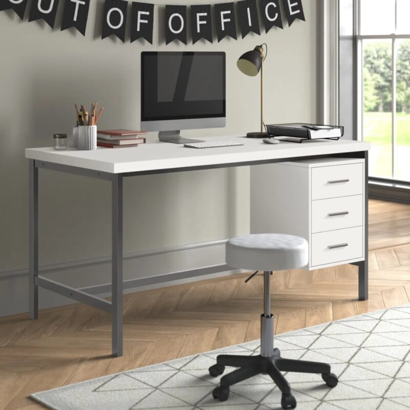 Modern Computer Desk with 3-Drawer Storage
